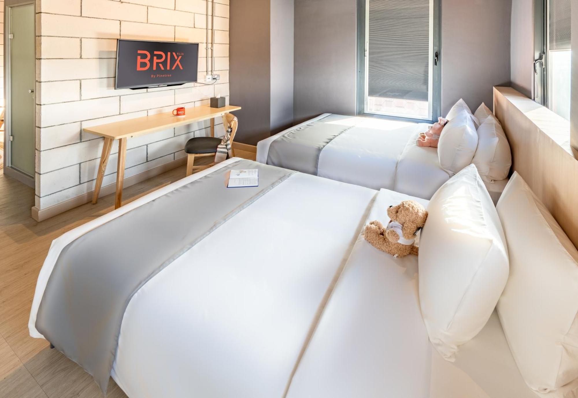 Hotel Brix Klia By Pinetree Sepang Exterior foto